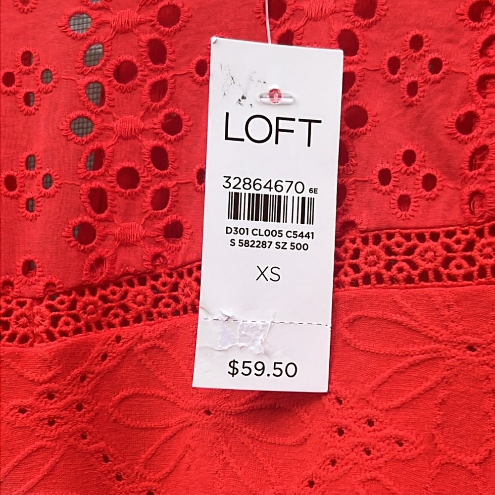 NWT LOFT Eyelet Flutter Sleeve Top Red Size XS Feminine - Picture 3 of 14